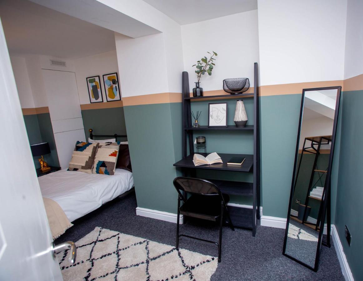Nest Easy - Derngate Basement Apartment Northampton Exterior photo