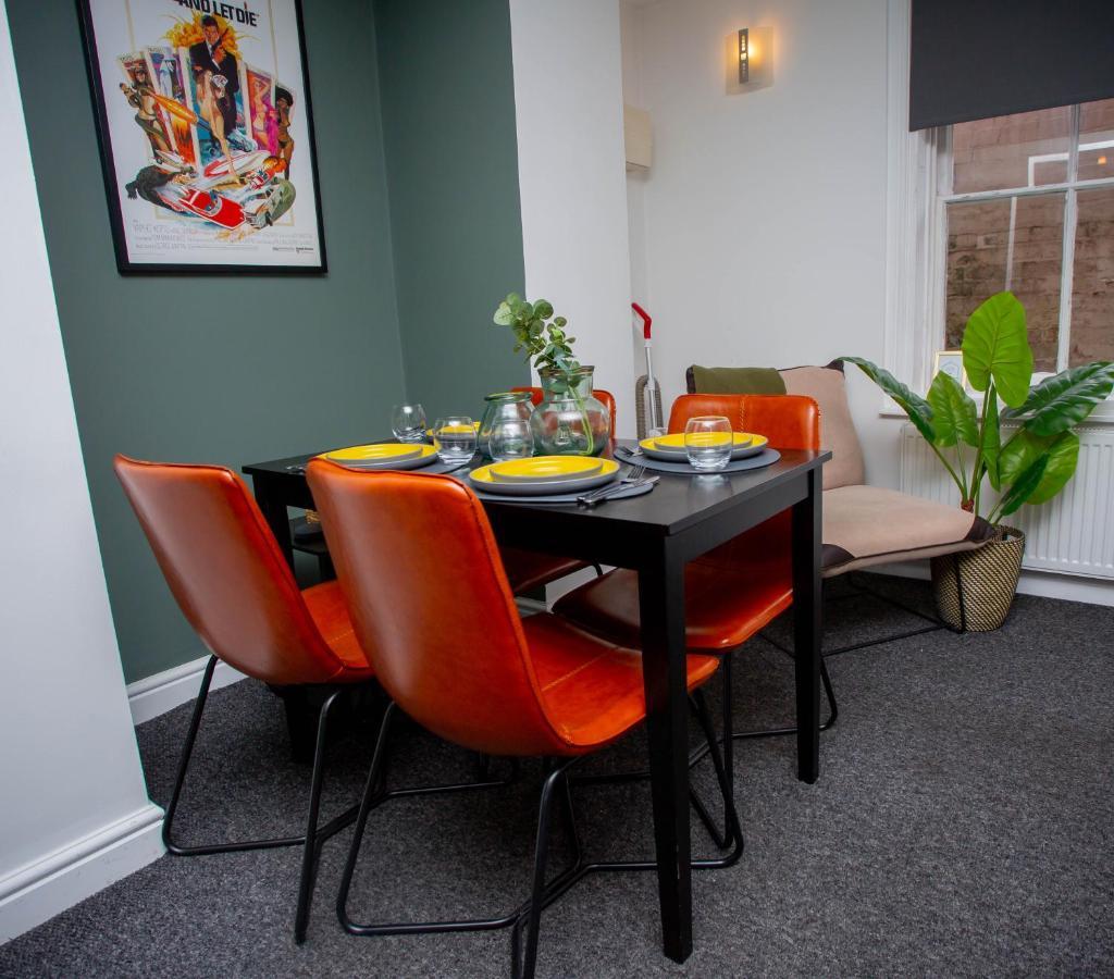 Nest Easy - Derngate Basement Apartment Northampton Exterior photo